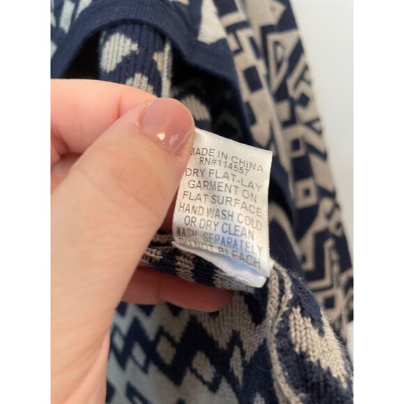 THML Navy and Beige Geometric Cardigan - Picture 4 of 6